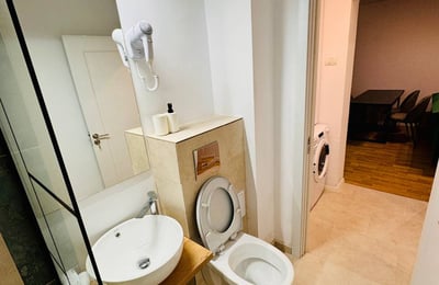 Rent of a furnished 2-room apartment, 53 m², Constanța, Romania